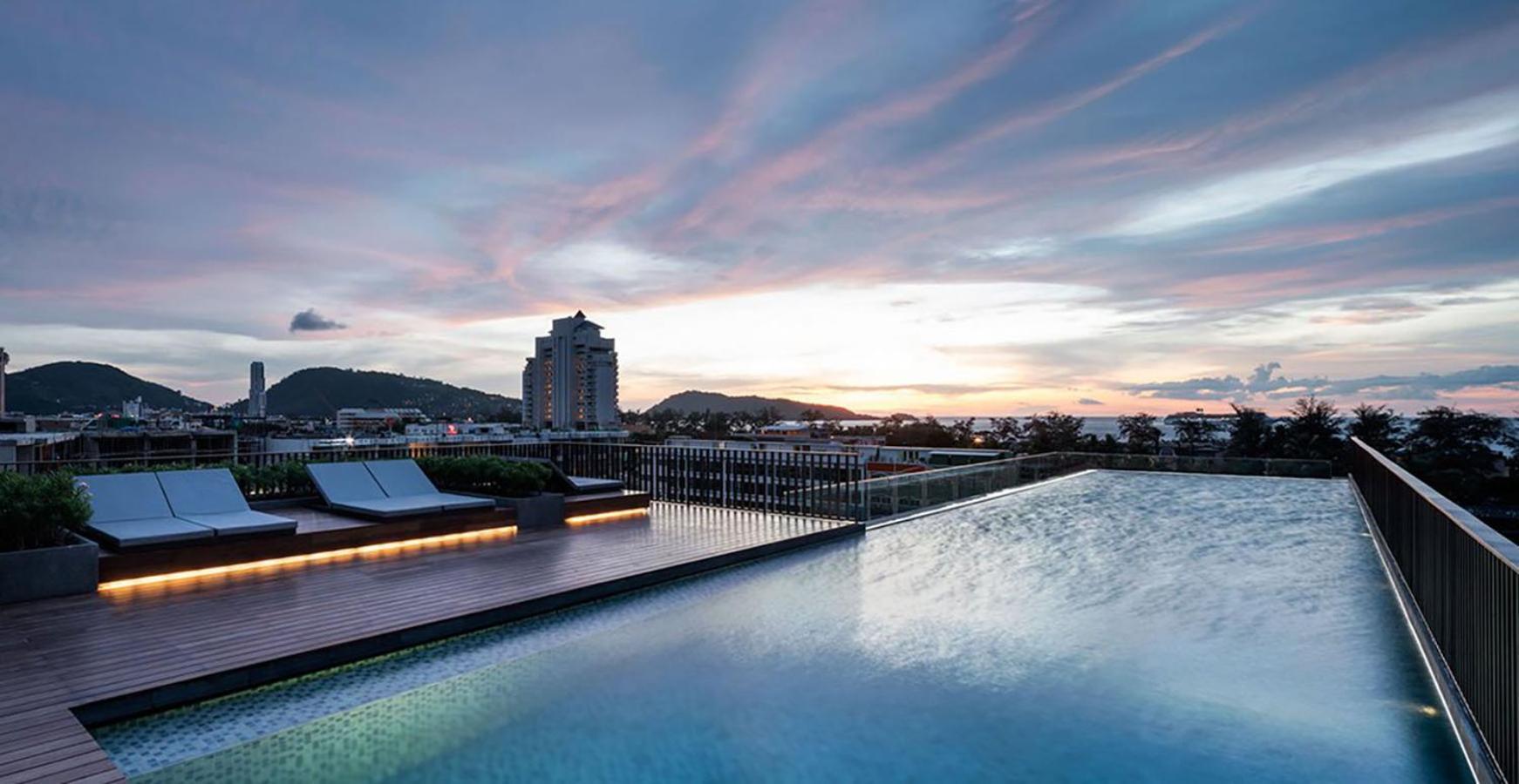 The Deck Condominium Patong Beach Eksteriør bilde